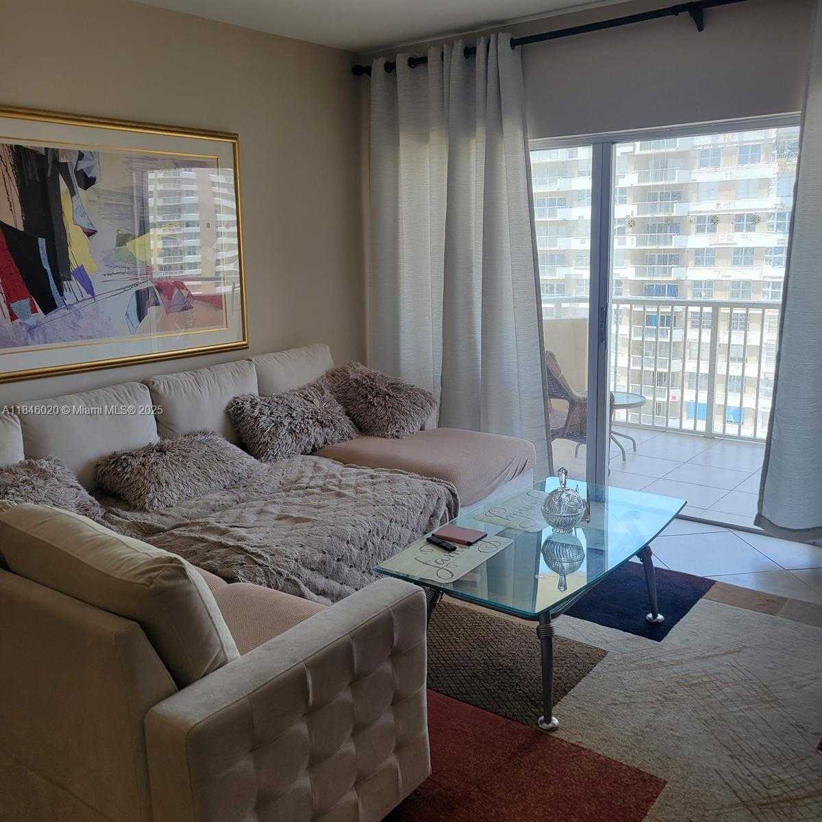 Small Image of 1985 SOUTH OCEAN DR #12B, Hallandale Beach Number 13