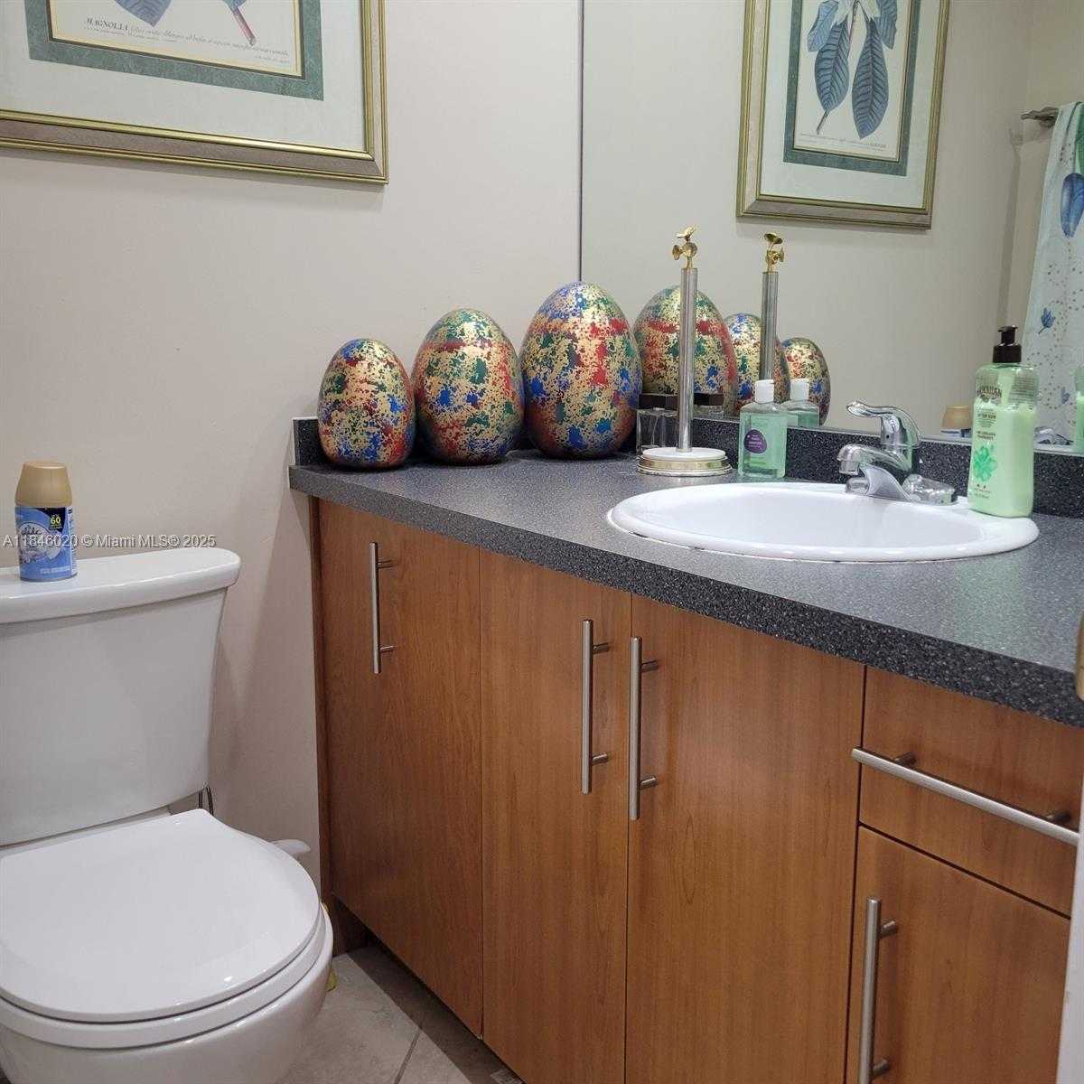 Small Image of 1985 SOUTH OCEAN DR #12B, Hallandale Beach Number 17