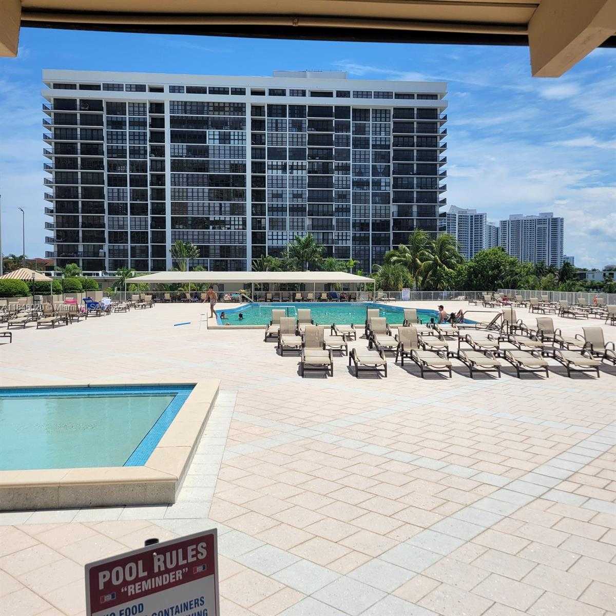Small Image of 1985 SOUTH OCEAN DR #12B, Hallandale Beach Number 6
