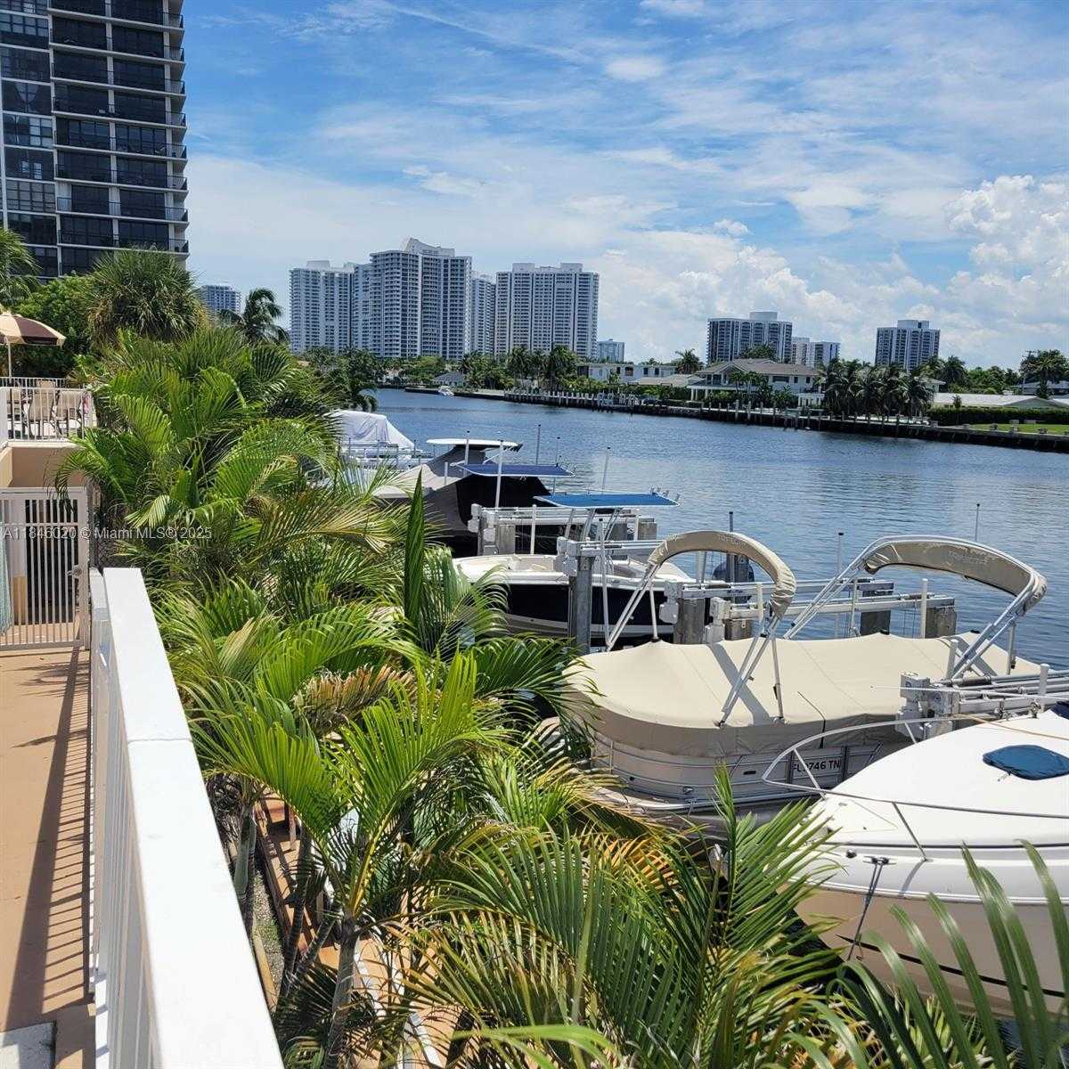 Small Image of 1985 SOUTH OCEAN DR #12B, Hallandale Beach Number 7