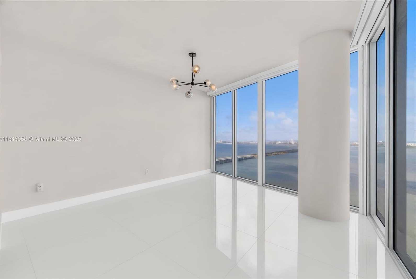 Small Image of 2900 NORTH EAST 7TH AVE #4407, Miami Number 19