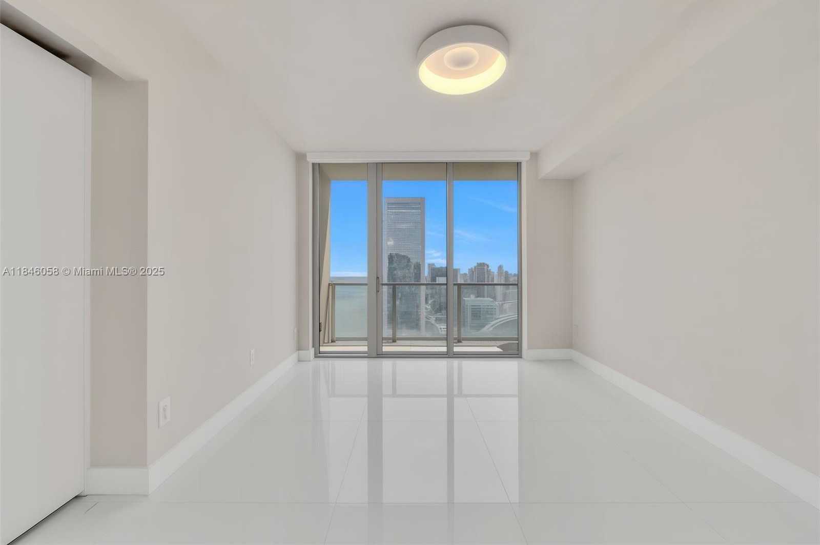 Small Image of 2900 NORTH EAST 7TH AVE #4407, Miami Number 20