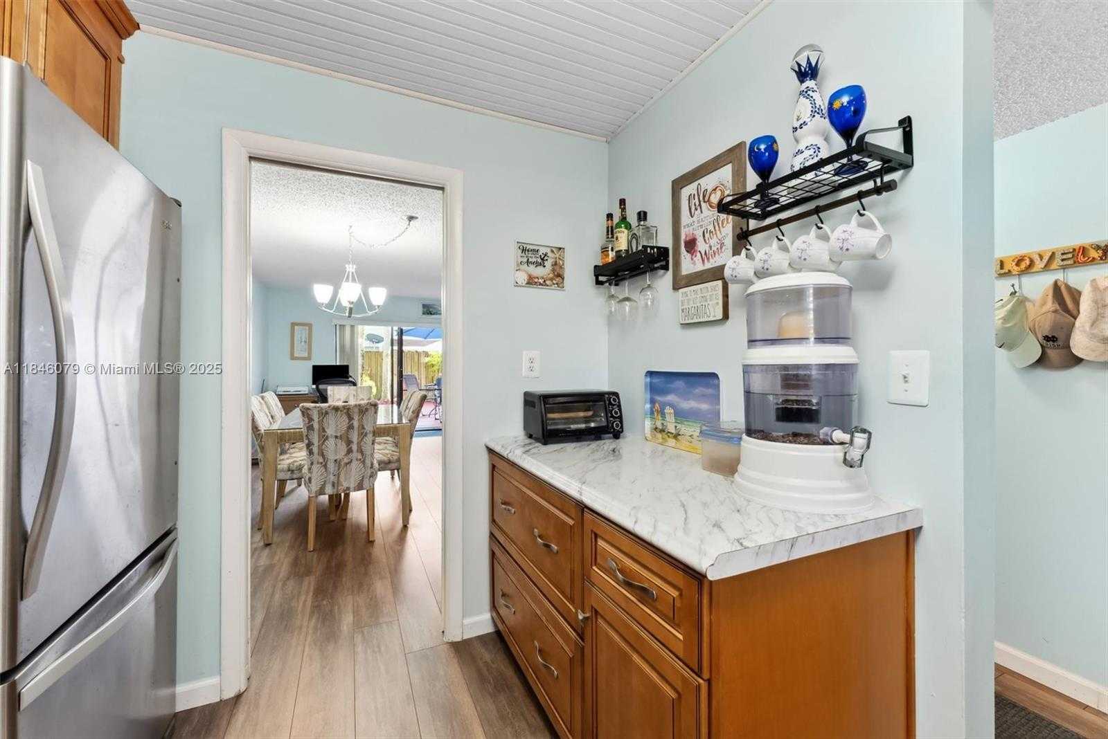 Small Image of 3300 ATLANTA ST #15b, Hollywood Number 7