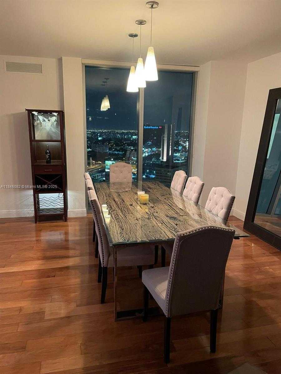 Small Image of 90 SOUTH WEST 3RD ST #3504, Miami Number 19