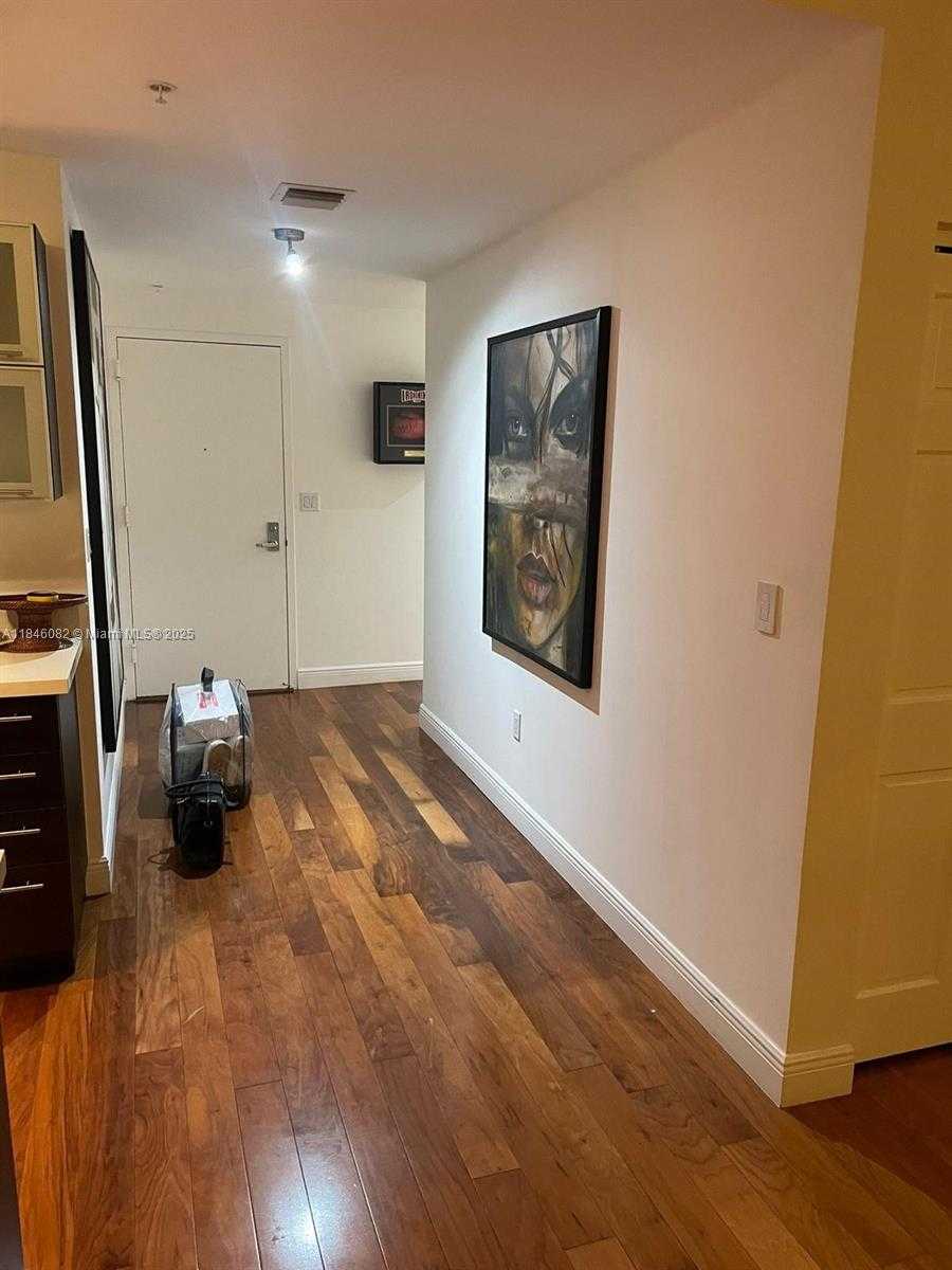 Small Image of 90 SOUTH WEST 3RD ST #3504, Miami Number 20