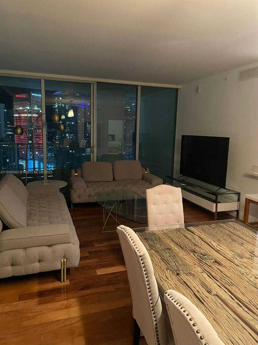 Small Image of 90 SOUTH WEST 3RD ST #3504, Miami Number 24