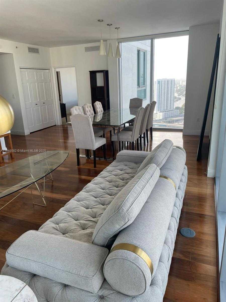 Small Image of 90 SOUTH WEST 3RD ST #3504, Miami Number 29