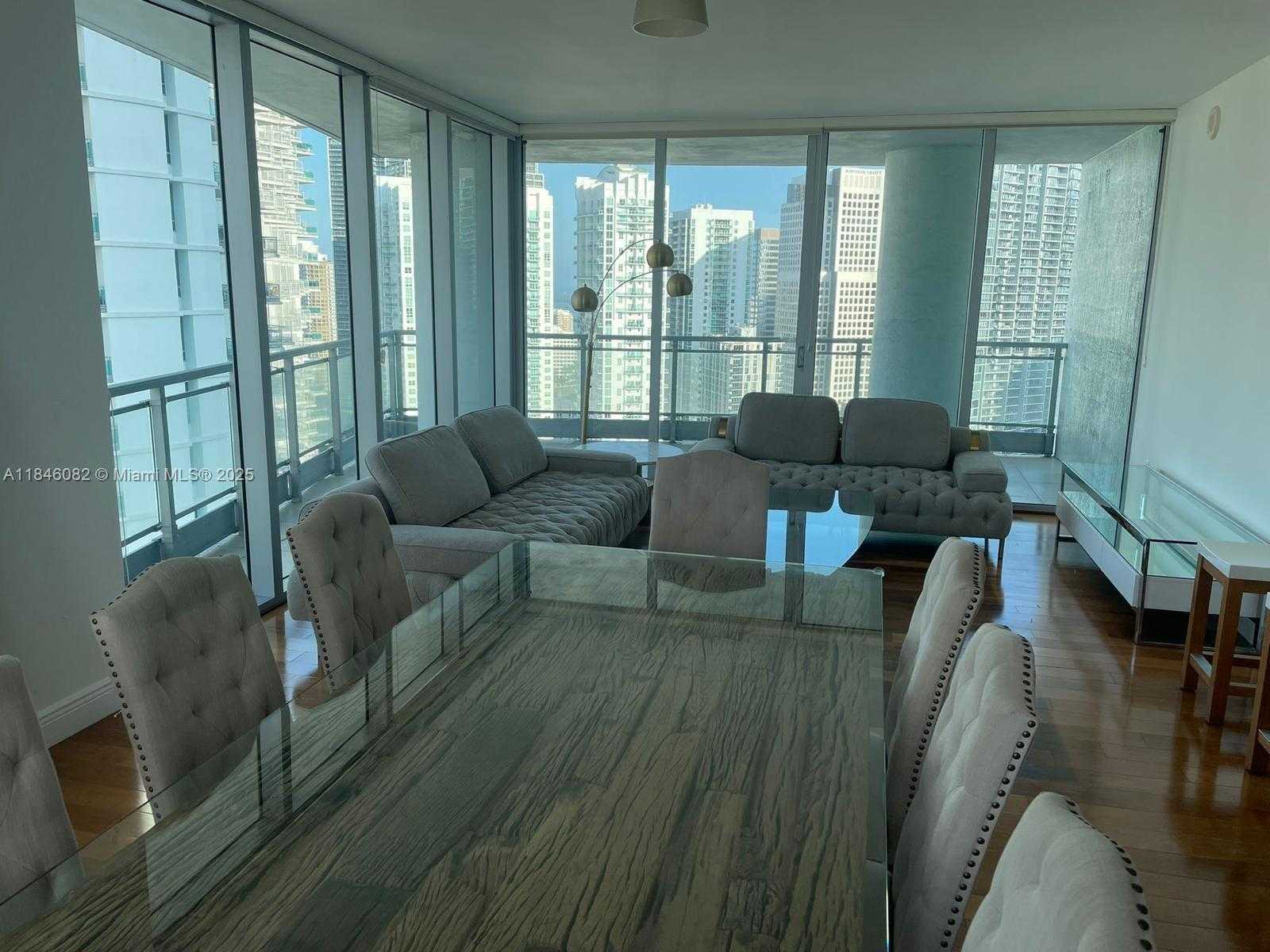 Small Image of 90 SOUTH WEST 3RD ST #3504, Miami Number 30