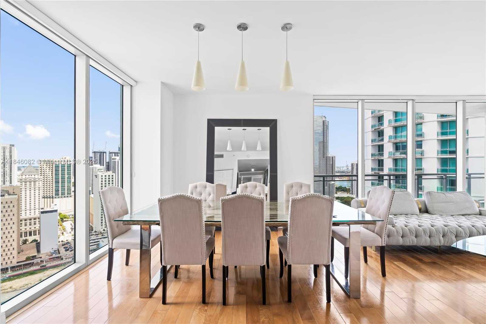 Small Image of 90 SOUTH WEST 3RD ST #3504, Miami Number 43