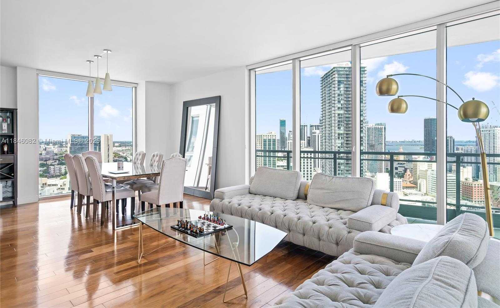 Small Image of 90 SOUTH WEST 3RD ST #3504, Miami Number 67