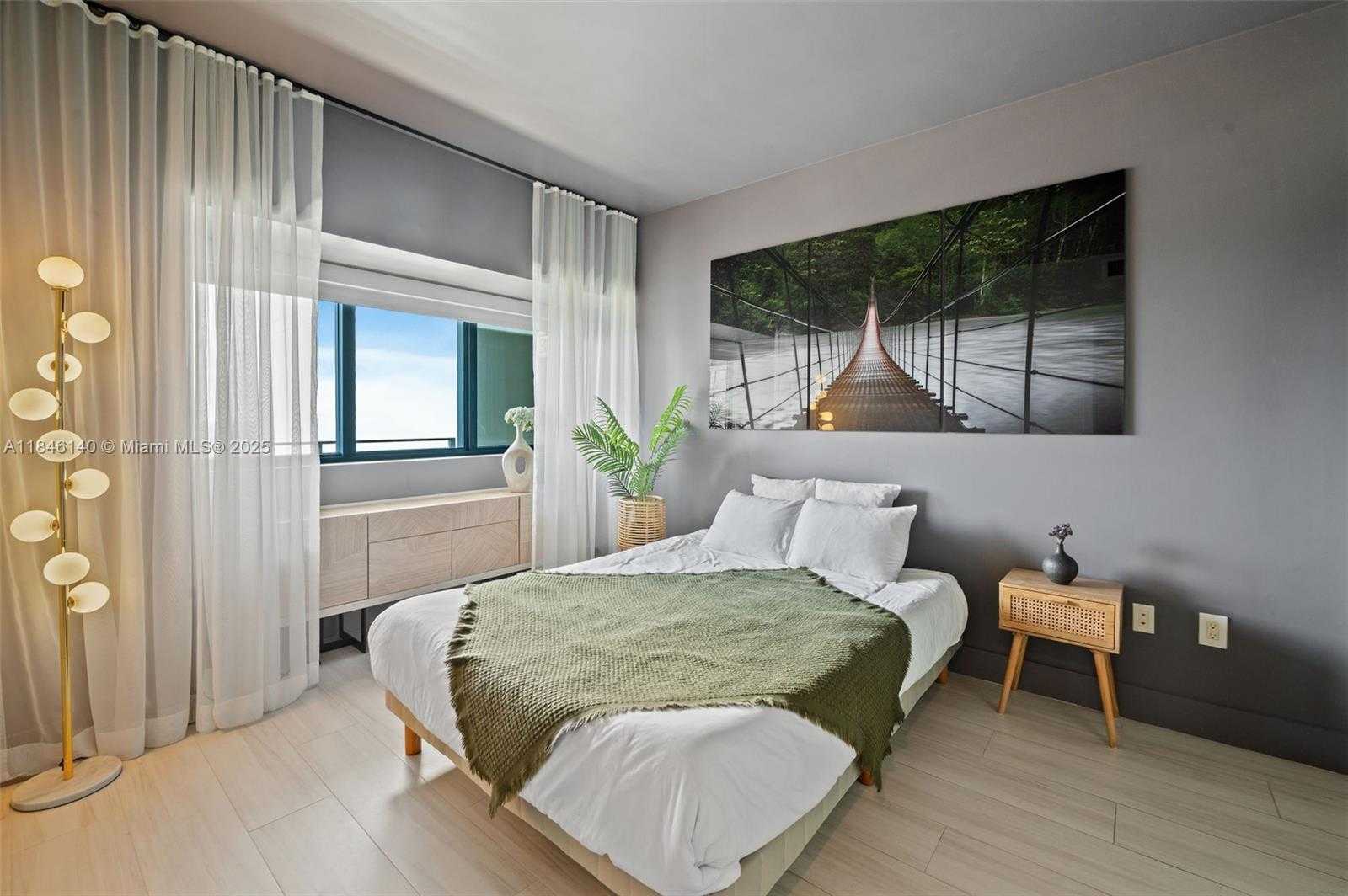 Small Image of 650 NORTH EAST 32ND ST #4405, Miami Number 69