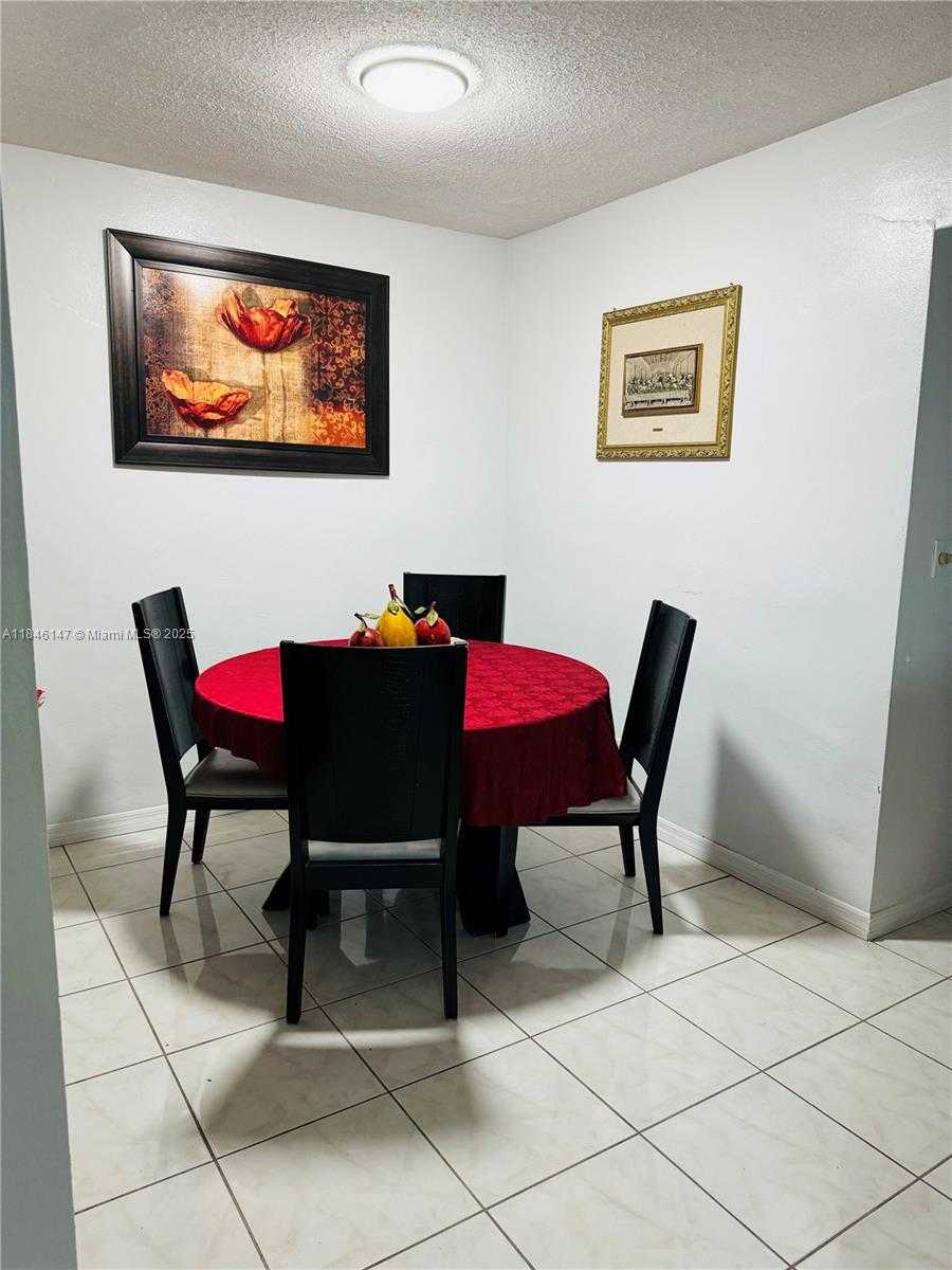 Small Image of 1855 PLUNKETT ST #310, Hollywood Number 4