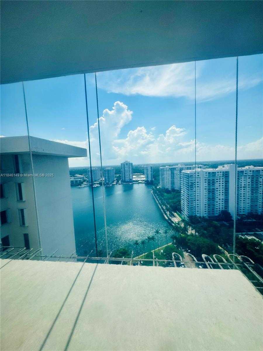 Small Image of 18181 NORTH EAST 31ST CT #PH03, Aventura Number 26