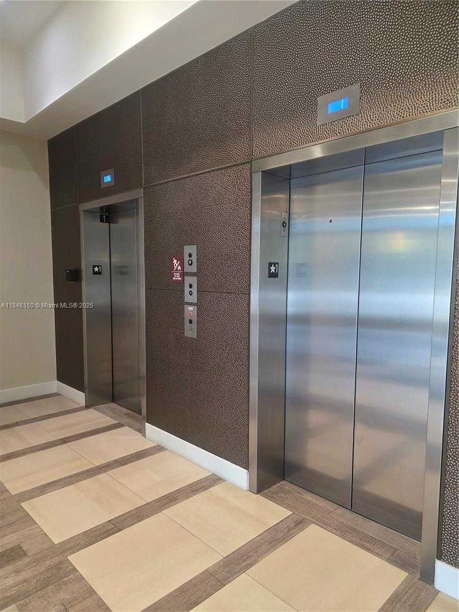 Small Image of 7875 NORTH WEST 107 AVE #412, Doral Number 6