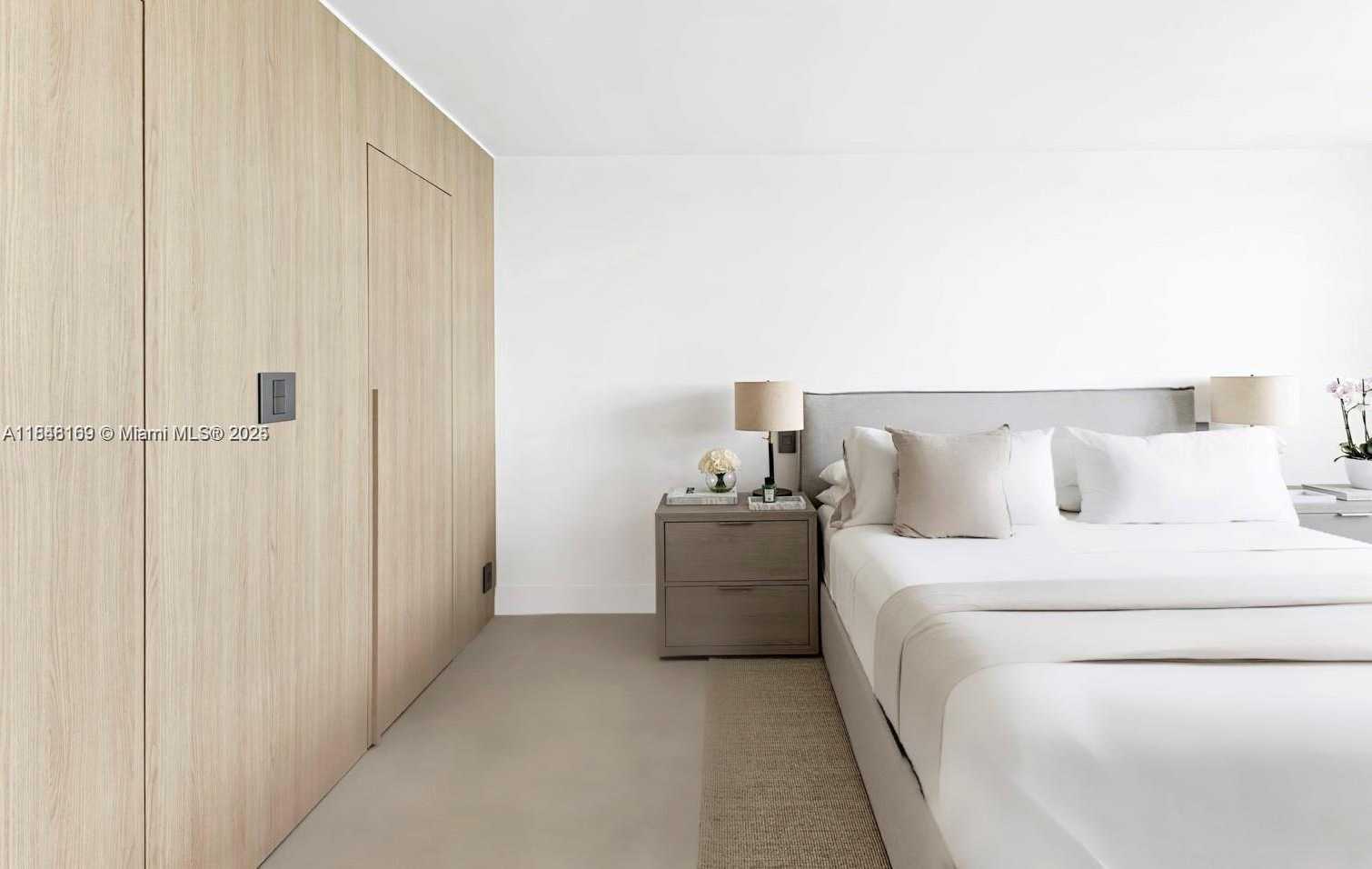 Small Image of 5 ISLAND AVE #15D, Miami Beach Number 11