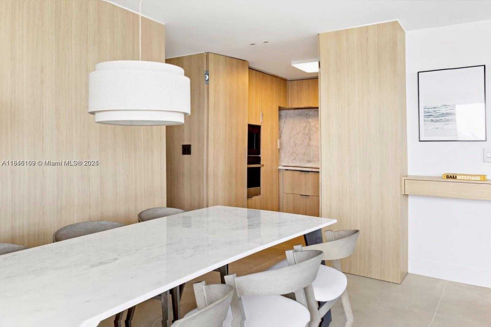 Small Image of 5 ISLAND AVE #15D, Miami Beach Number 18