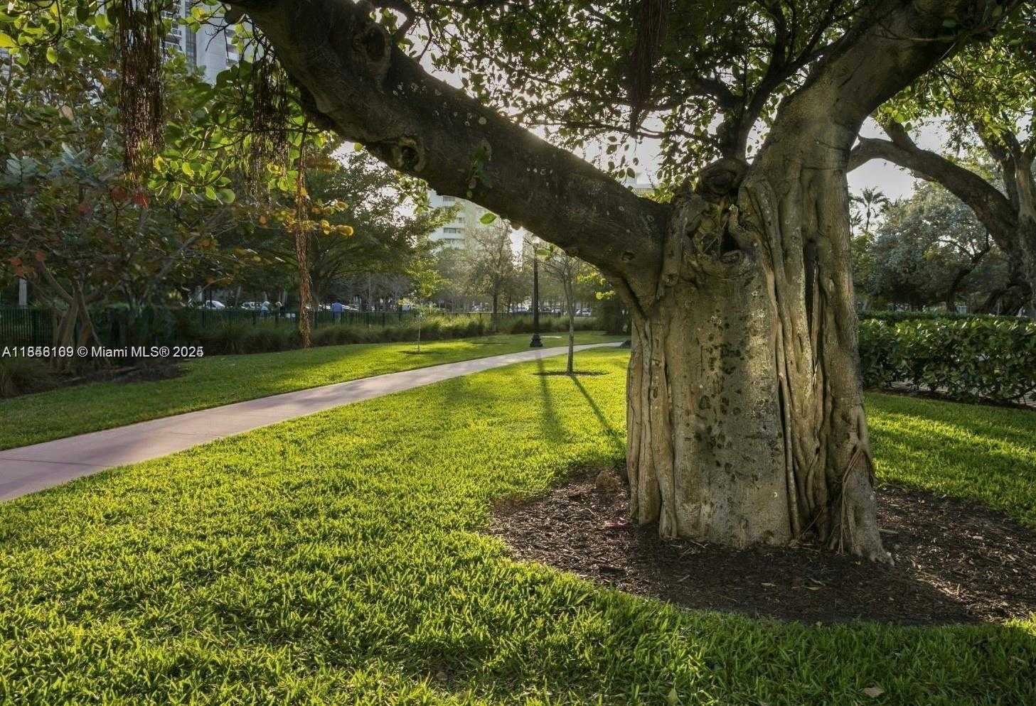 Small Image of 5 ISLAND AVE #15D, Miami Beach Number 34
