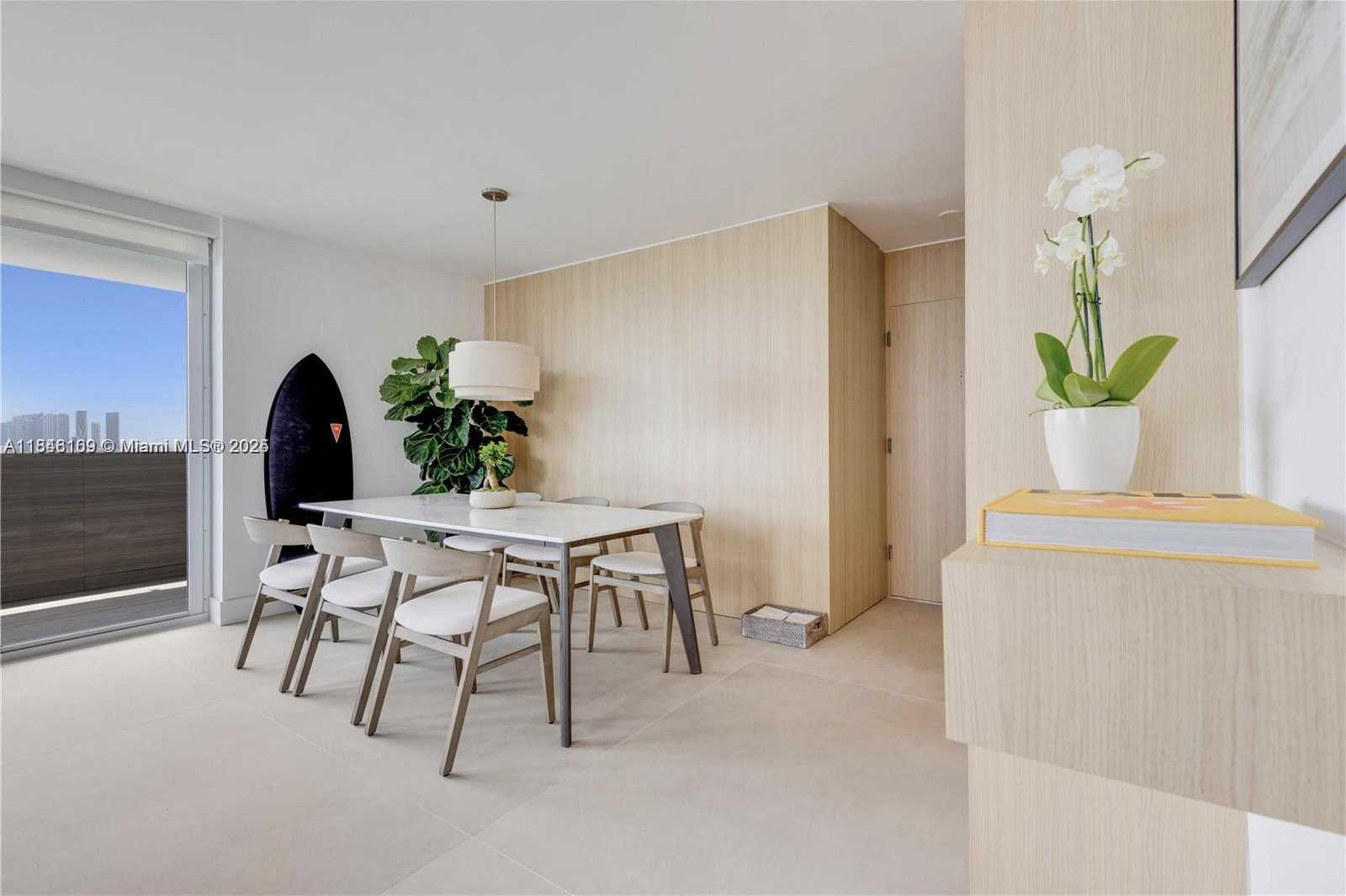 Small Image of 5 ISLAND AVE #15D, Miami Beach Number 7