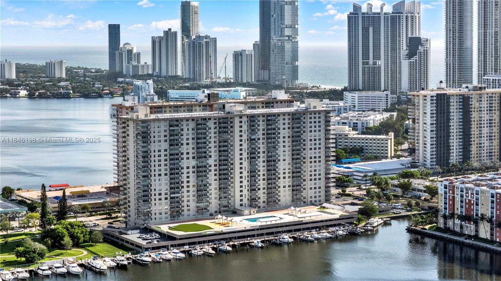 Small Image of 250 174TH ST #1709, Sunny Isles Beach Number 28