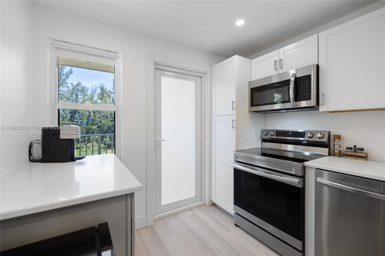 Small Image of 2601 SOUTH COURSE DR #404, Pompano Beach Number 16