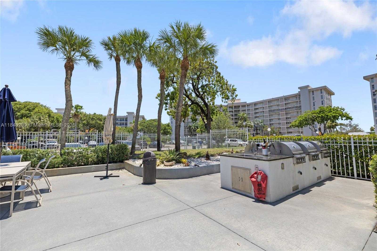 Small Image of 2601 SOUTH COURSE DR #404, Pompano Beach Number 36