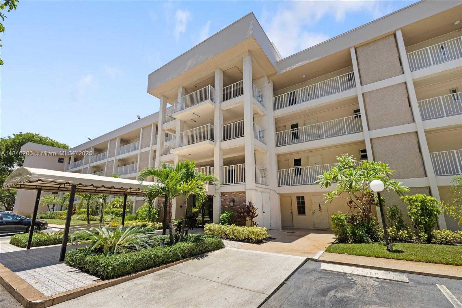 Small Image of 2601 SOUTH COURSE DR #404, Pompano Beach Number 37