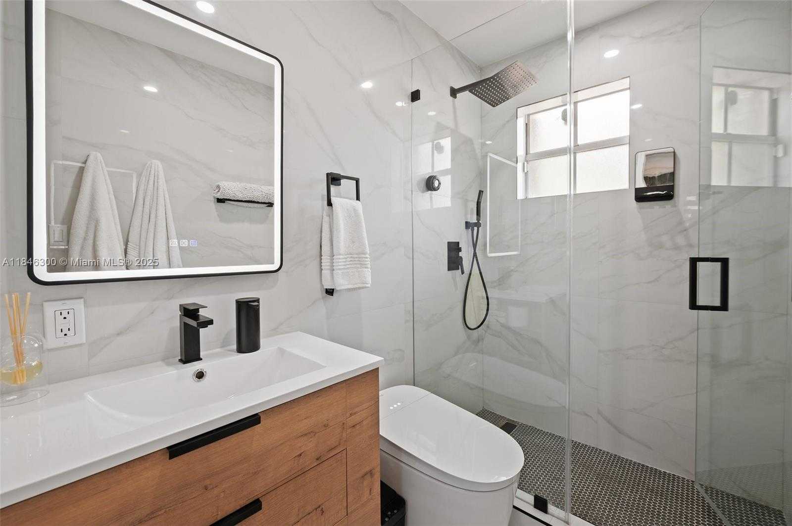 Small Image of 365 SOUTH WEST 86TH AVE #103, Pembroke Pines Number 18