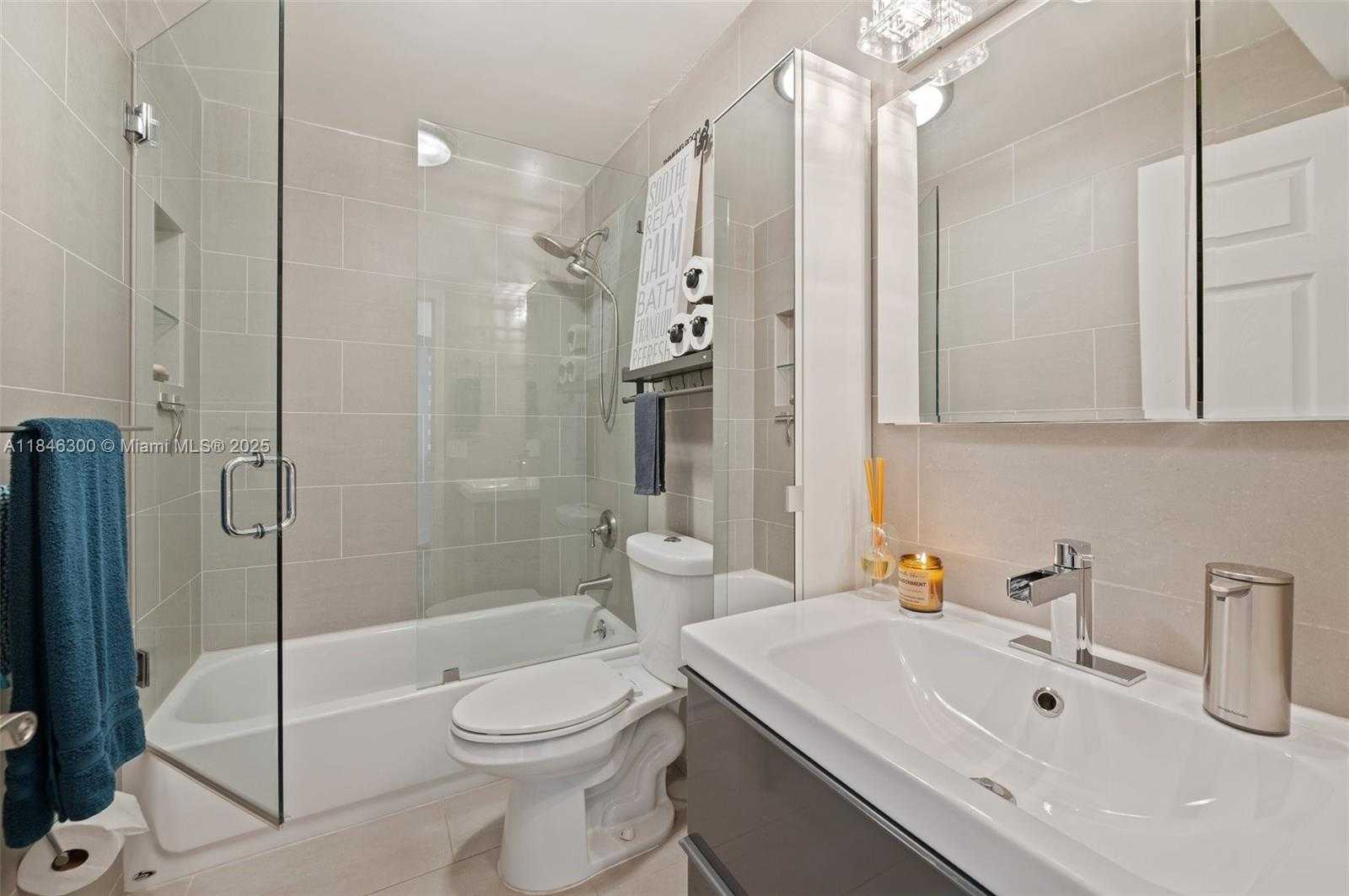 Small Image of 365 SOUTH WEST 86TH AVE #103, Pembroke Pines Number 21