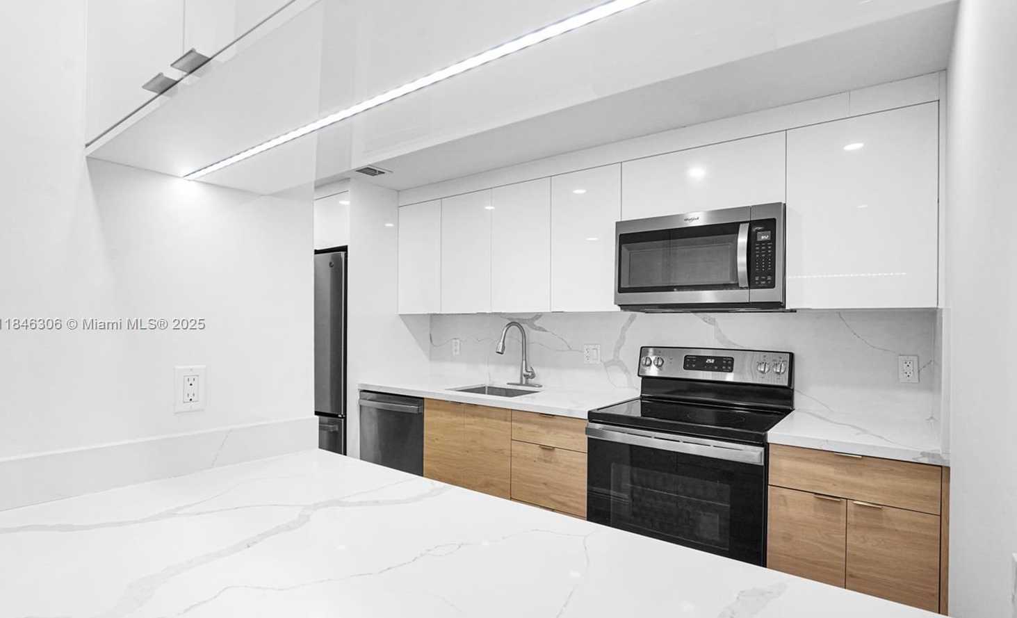 Small Image of 275 NORTH EAST 18TH ST #1107, Miami Number 11
