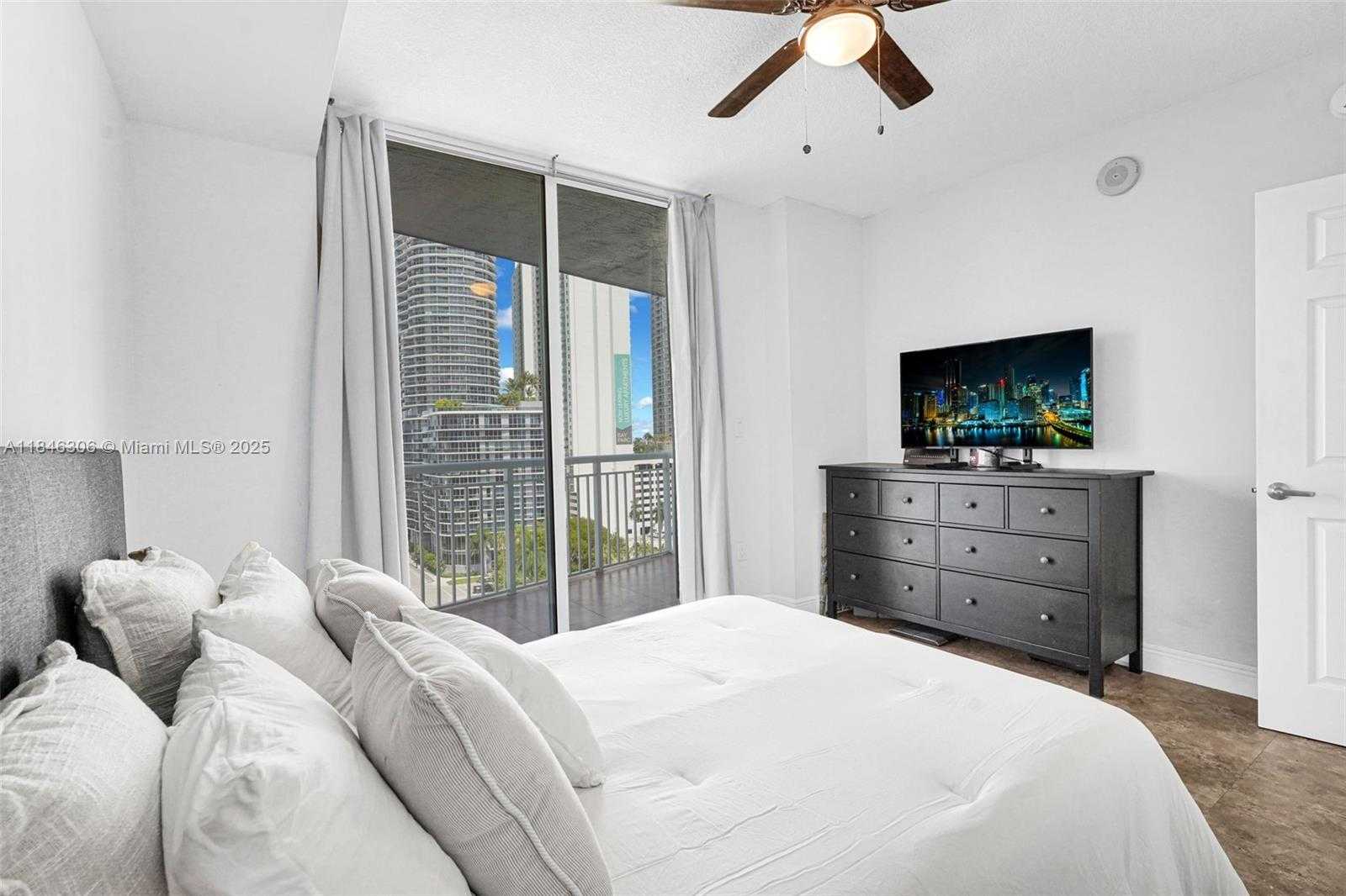 Small Image of 275 NORTH EAST 18TH ST #1107, Miami Number 15