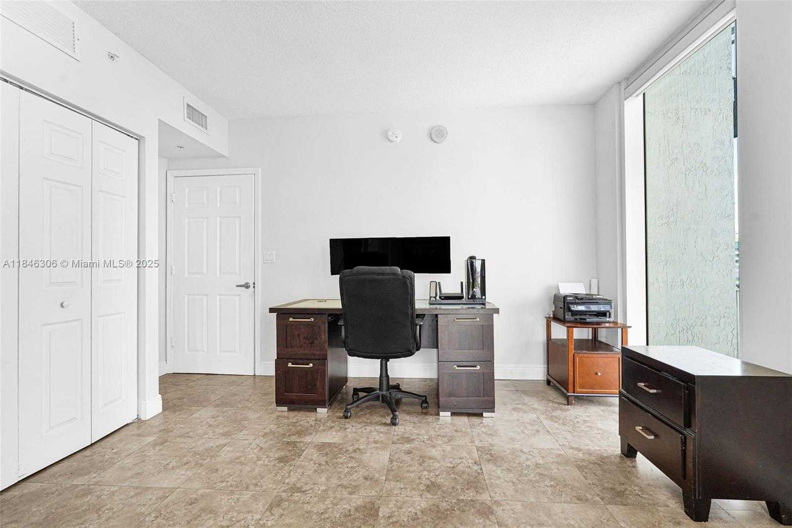 Small Image of 275 NORTH EAST 18TH ST #1107, Miami Number 19