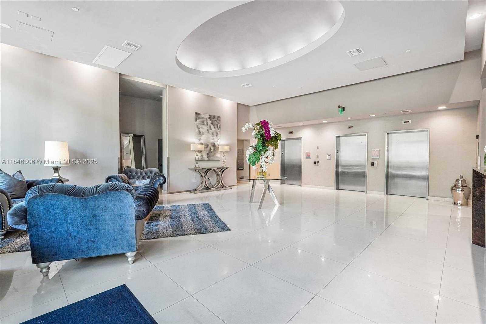 Small Image of 275 NORTH EAST 18TH ST #1107, Miami Number 34