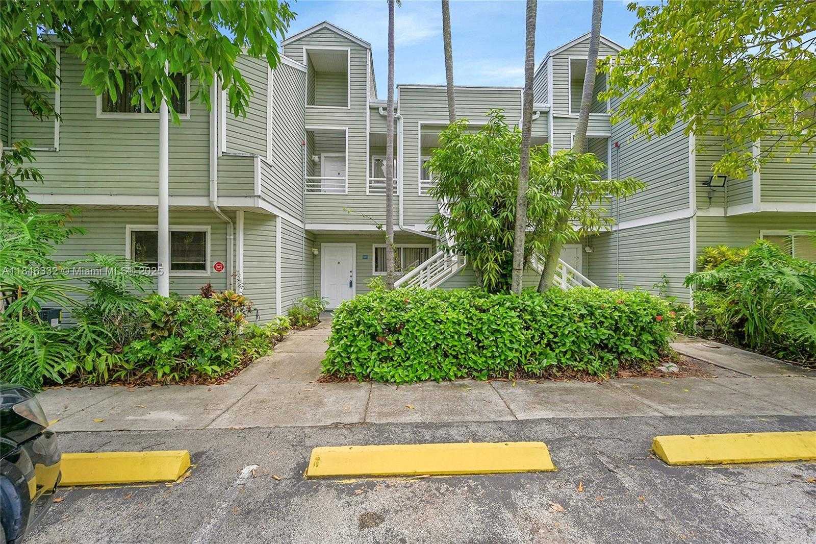 Small Image of 3453 NORTH WEST 44TH ST #107, Oakland Park Number 2