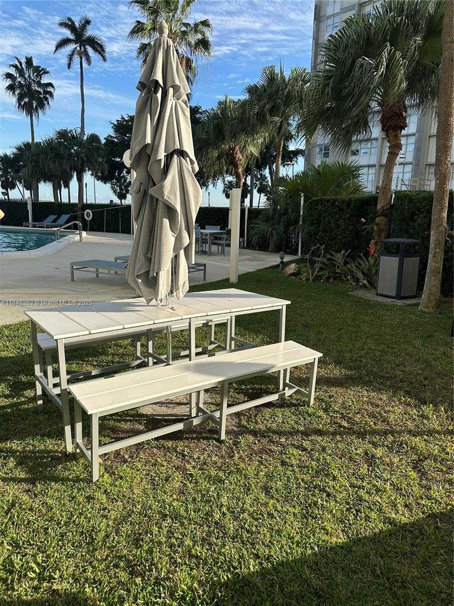 Small Image of 1408 BRICKELL BAY DR #706, Miami Number 23