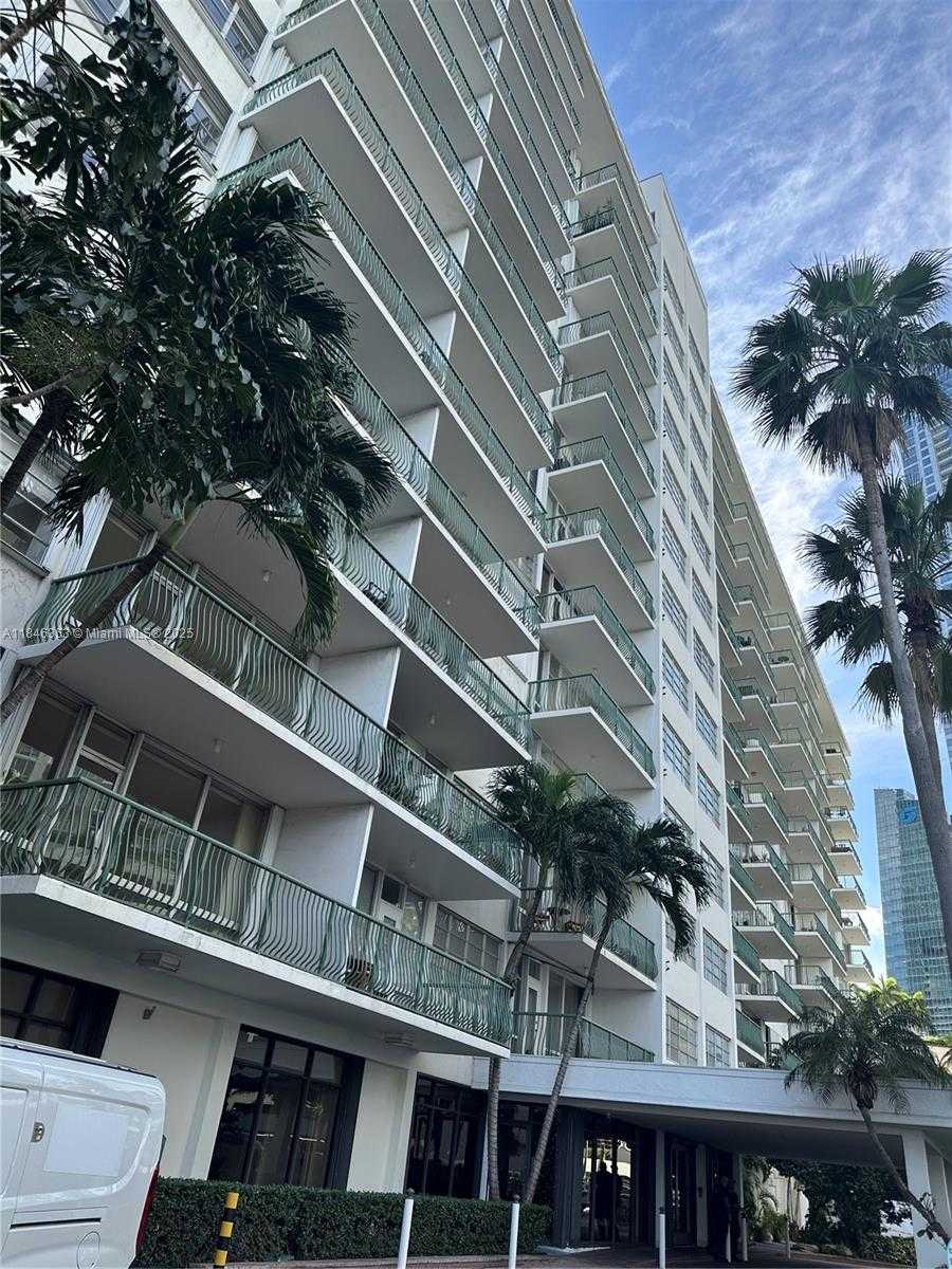 Small Image of 1408 BRICKELL BAY DR #706, Miami Number 35