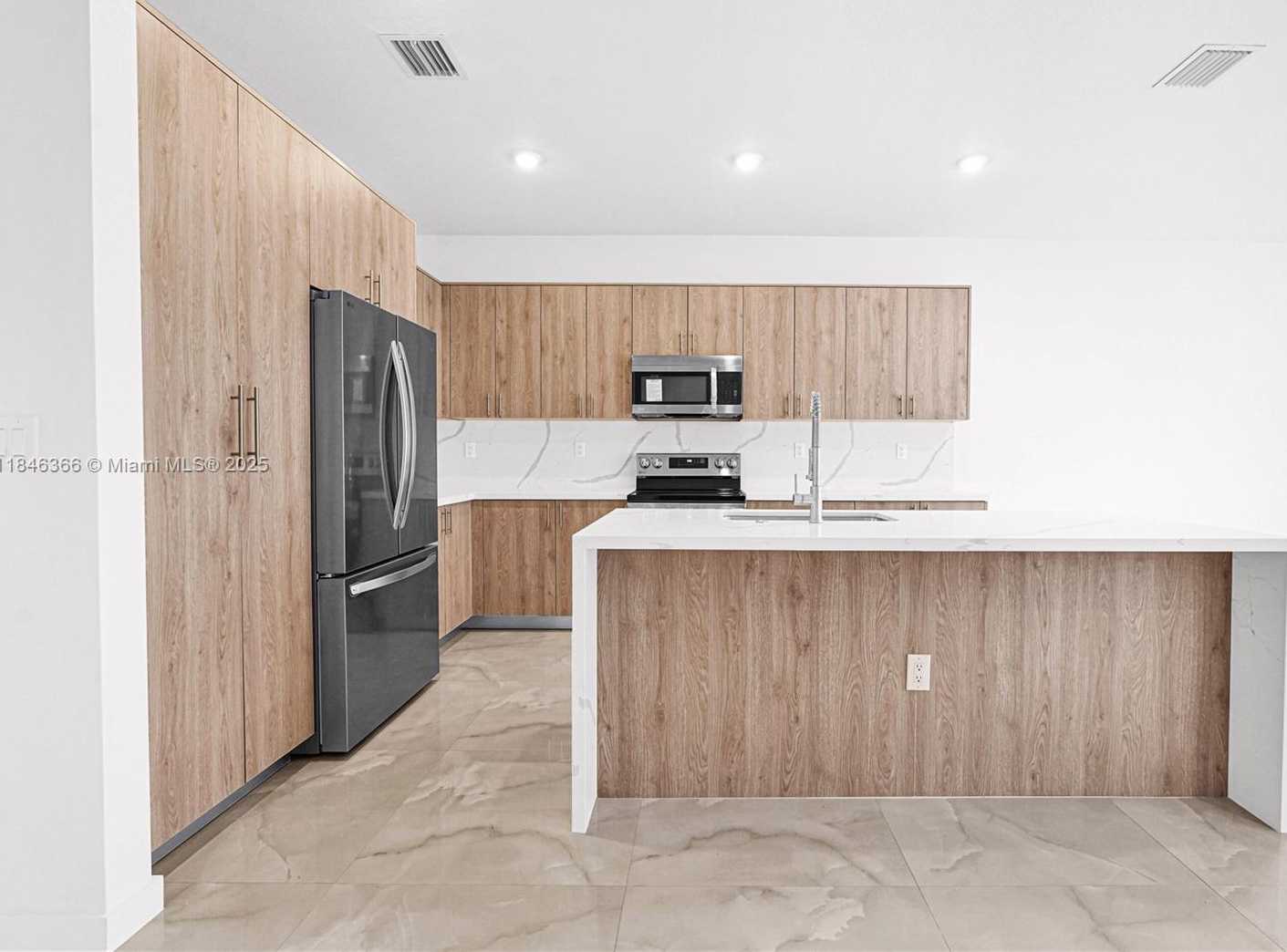 Small Image of 22479 SOUTH WEST 125 AVE #A, Miami Number 2