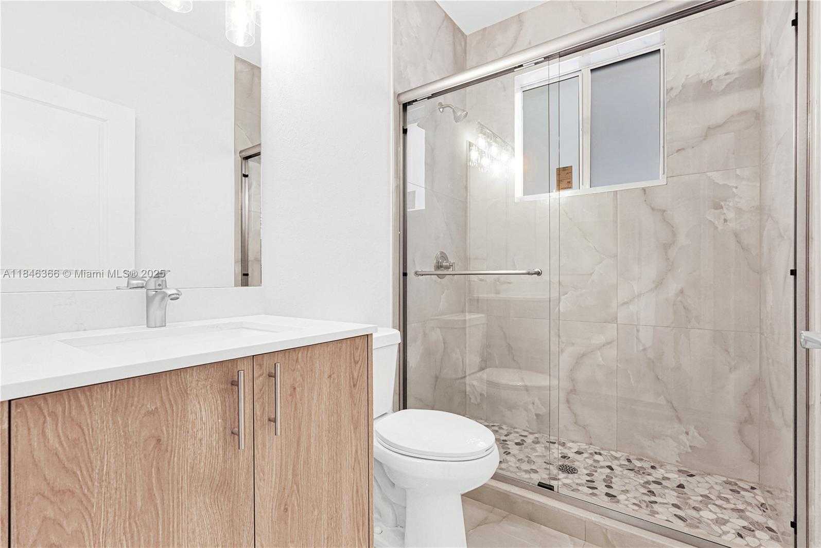 Small Image of 22479 SOUTH WEST 125 AVE #A, Miami Number 20