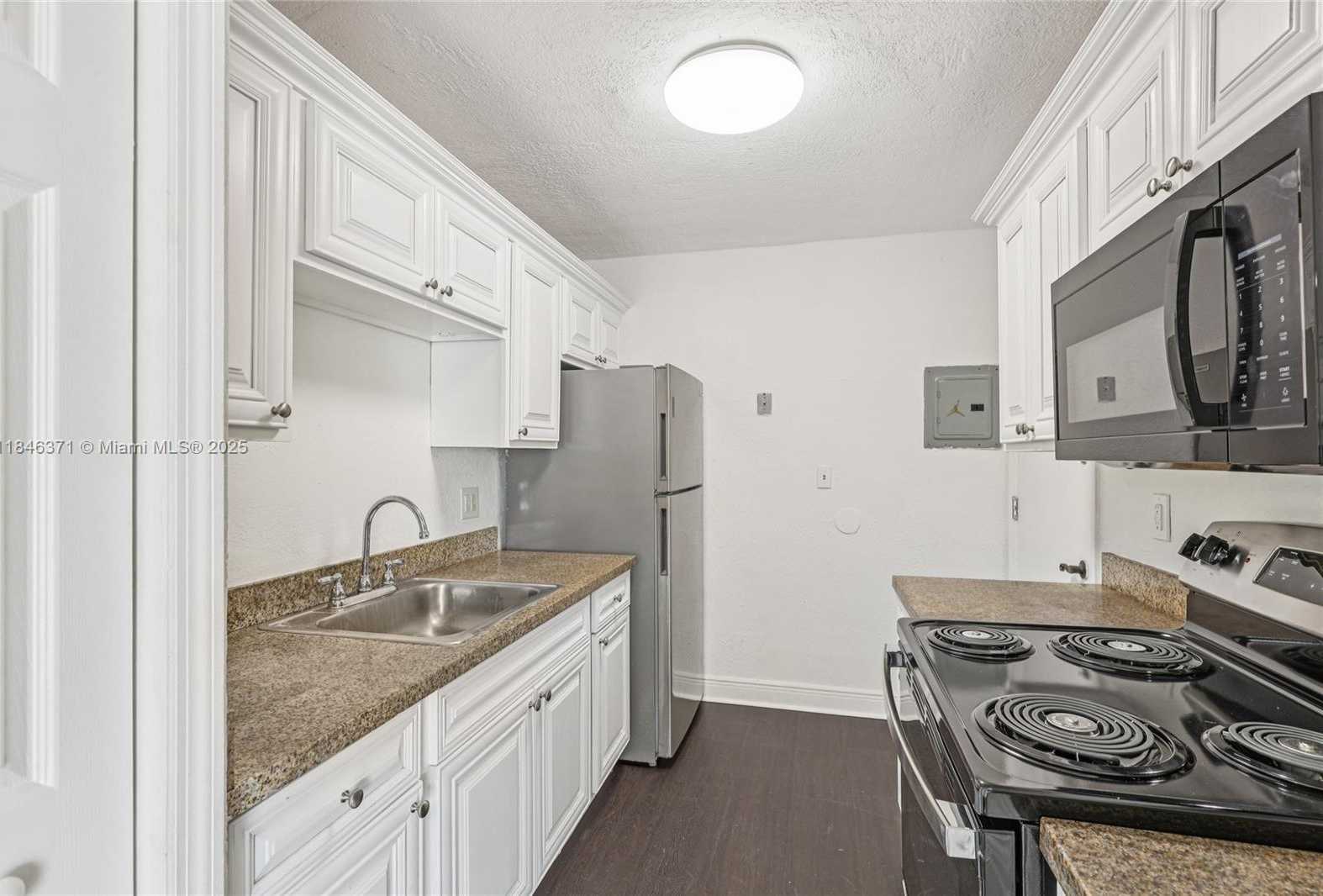 Small Image of 7232 SOUTH WEST 94TH PL #E6, Miami Number 10