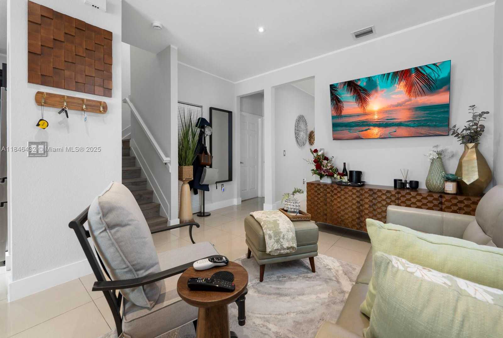 Small Image of 8781 NORTH WEST 98TH CT, Doral Number 6