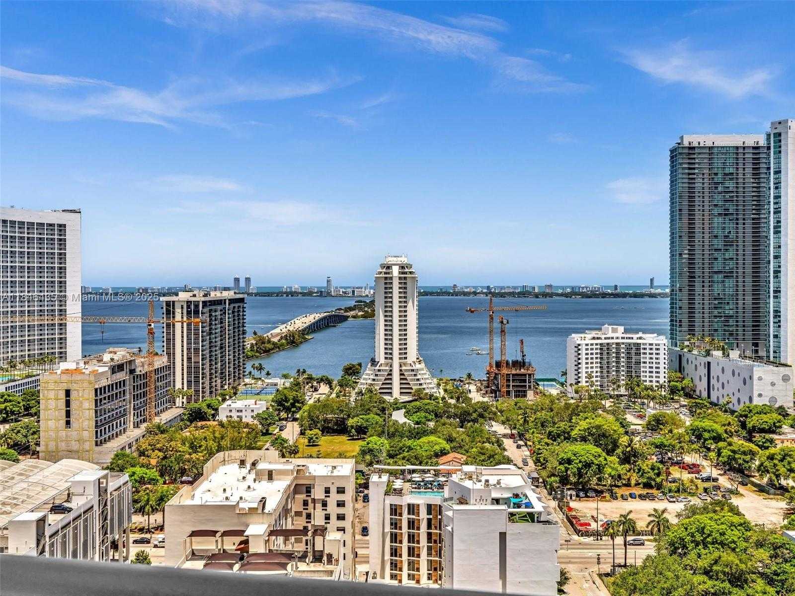 Small Image of 121 NORTH EAST 34TH ST #2208, Miami Number 14