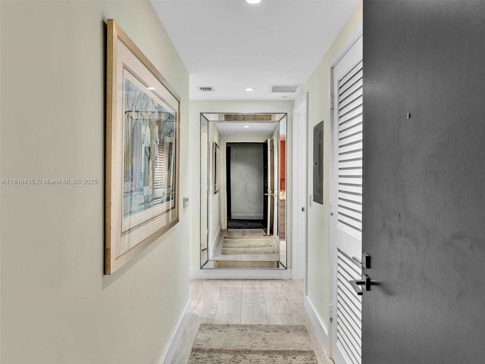 Small Image of 121 NORTH EAST 34TH ST #2208, Miami Number 2