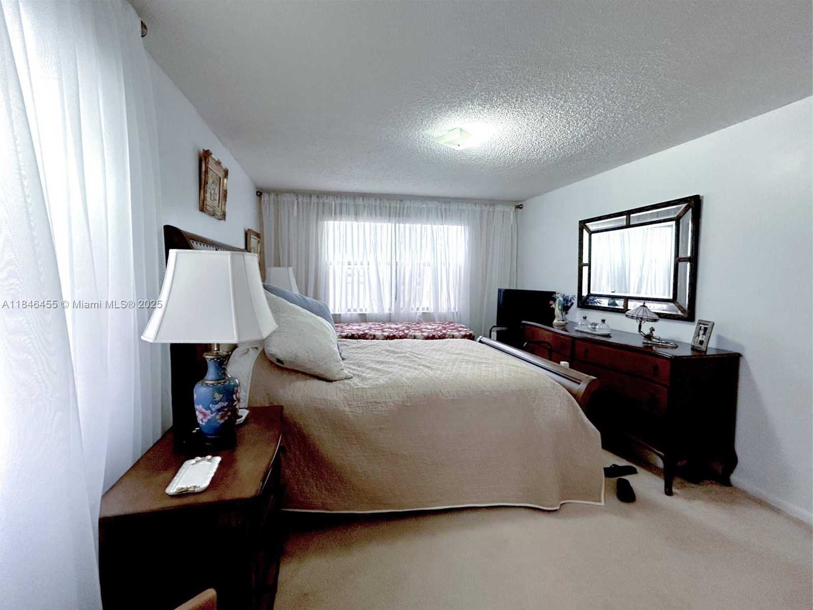 Small Image of 10303 SUNRISE LAKES BLVD #201, Sunrise Number 17