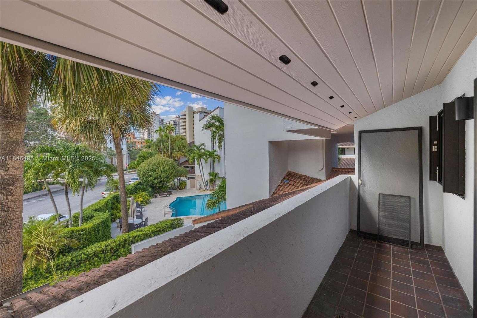 Small Image of 2600 CARDENA ST #2, Coral Gables Number 26