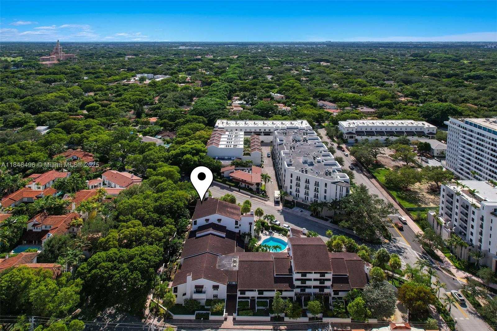 Small Image of 2600 CARDENA ST #2, Coral Gables Number 29