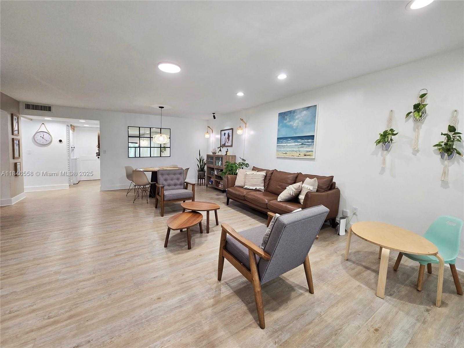 Small Image of 20466 NORTH EAST 34TH CT #1, Aventura Number 10