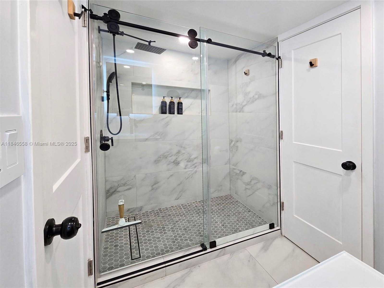 Small Image of 20466 NORTH EAST 34TH CT #1, Aventura Number 21