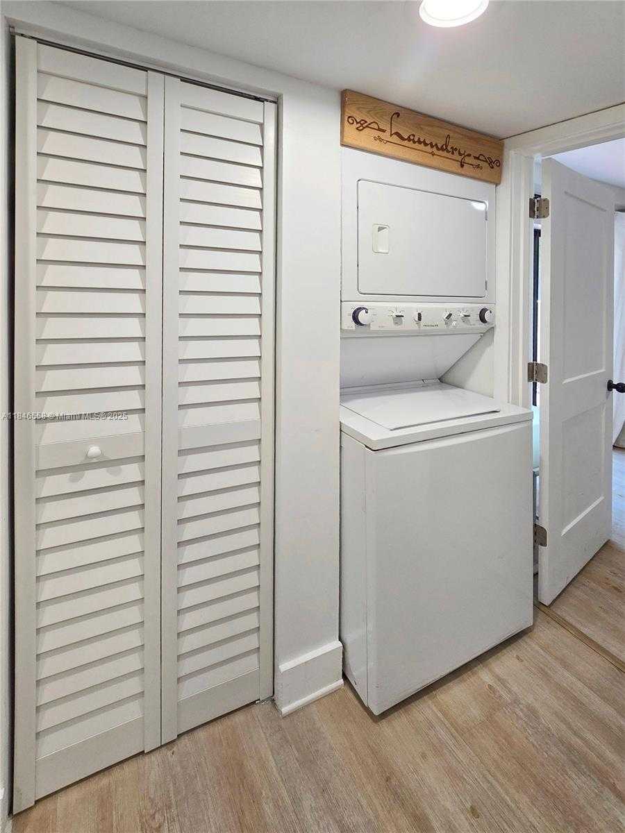 Small Image of 20466 NORTH EAST 34TH CT #1, Aventura Number 23