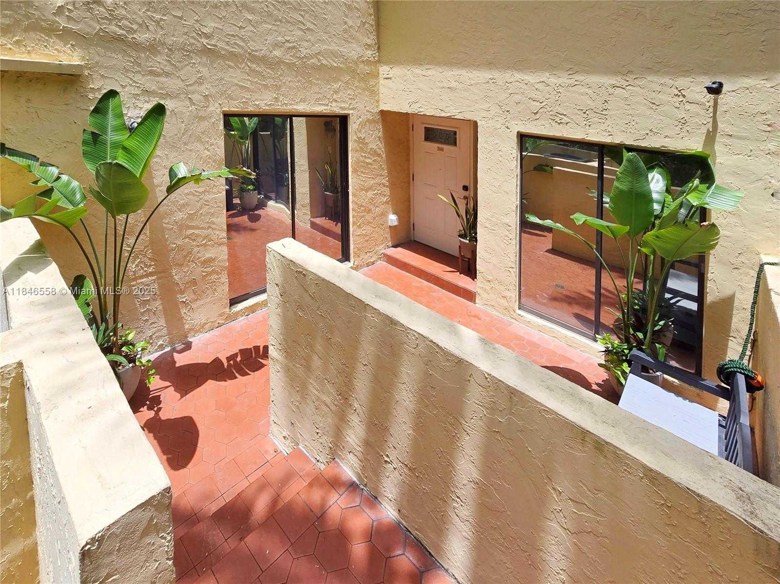 Small Image of 20466 NORTH EAST 34TH CT #1, Aventura Number 5