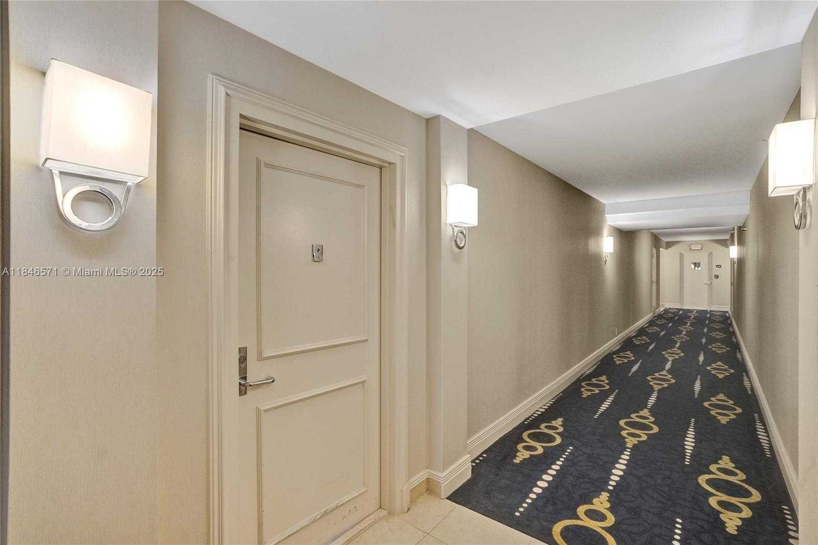 Small Image of 19101 MYSTIC POINTE DR #1711, Aventura Number 10