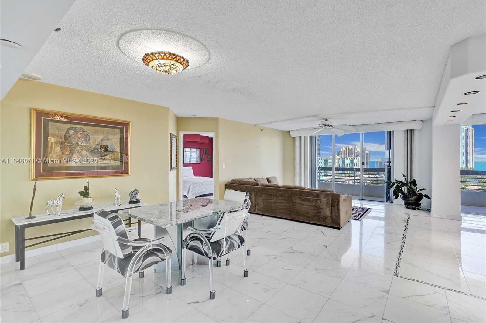 Small Image of 19101 MYSTIC POINTE DR #1711, Aventura Number 11